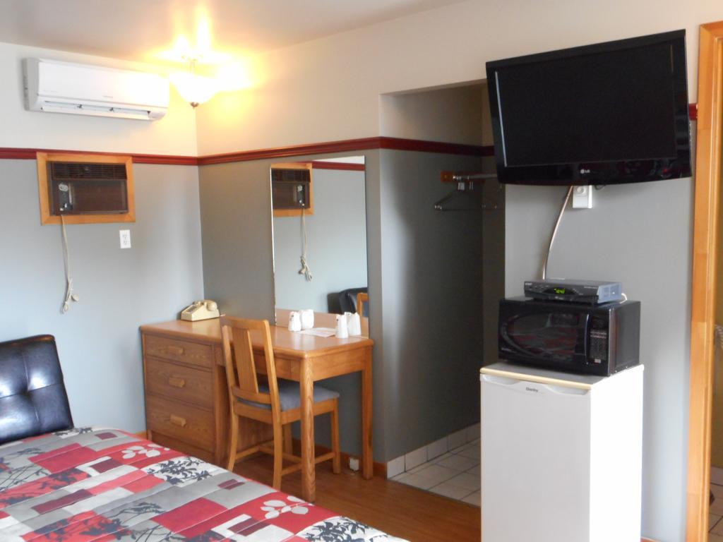Motel Olympicケベックシティ エクステリア 写真