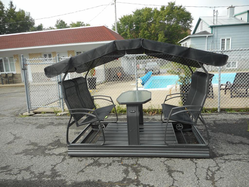 Motel Olympicケベックシティ エクステリア 写真