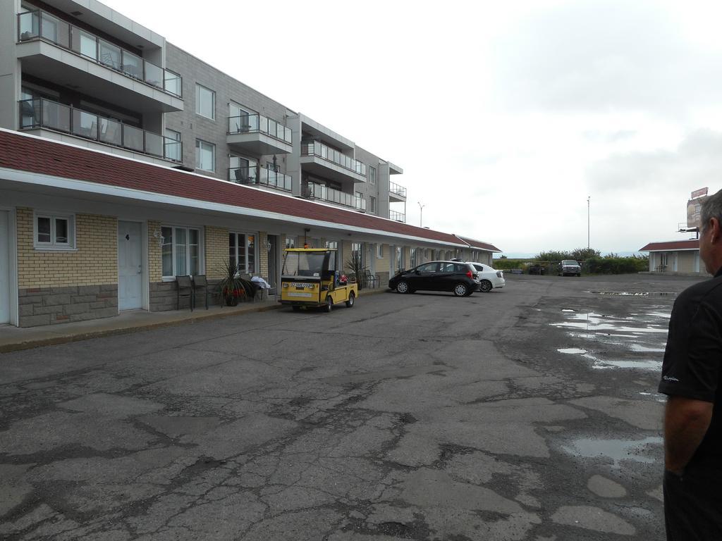 Motel Olympicケベックシティ エクステリア 写真
